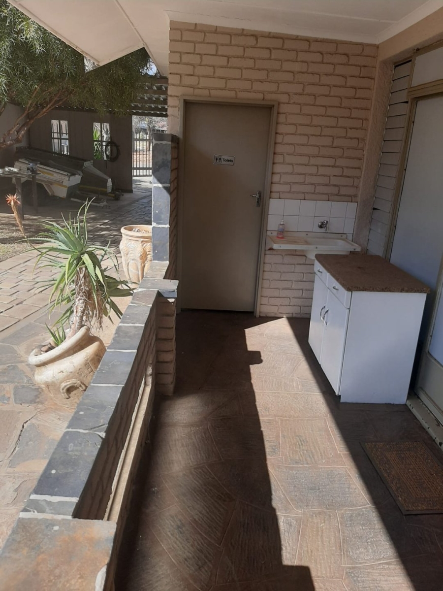 To Let commercial Property for Rent in Wilkoppies North West